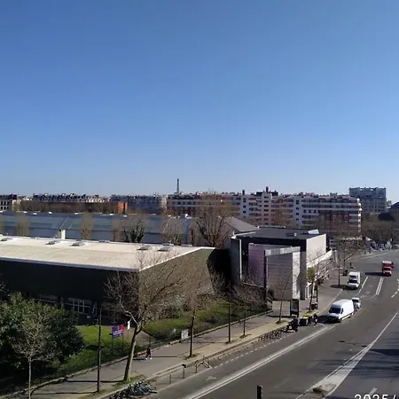 For 3 Overlooking The Eiffel Tower * Boulogne-Billancourt